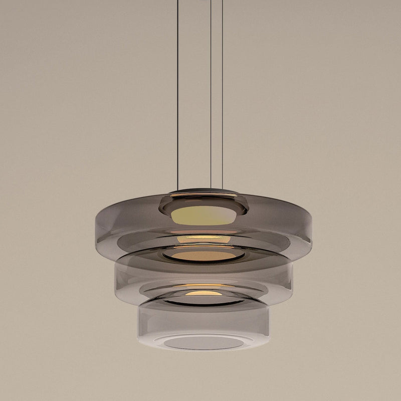 Szklane lampy, które definiują elegancję!