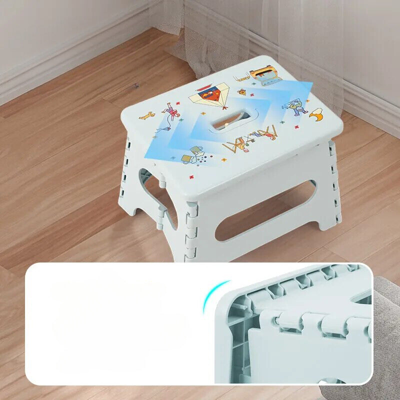 Lekka stołeczka turystyczna na wypady na świeżym powietrzu