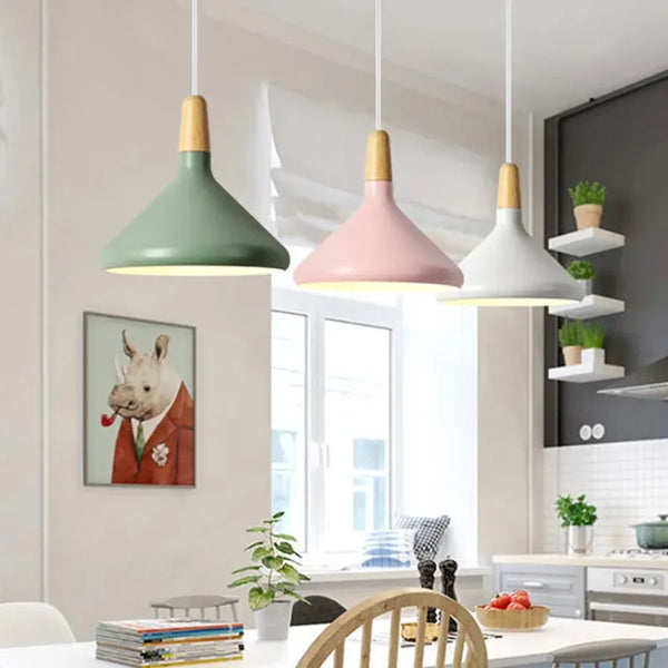 Nowoczesna elegancja w formie stylowej stożkowej lampy wiszącej