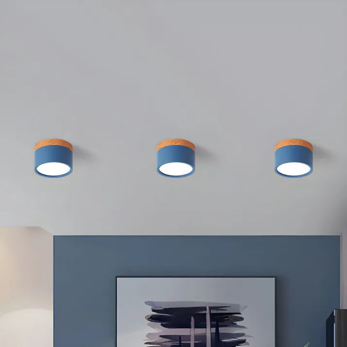 Minimalistyczna lampa sufitowa z LED-owym blaskiem