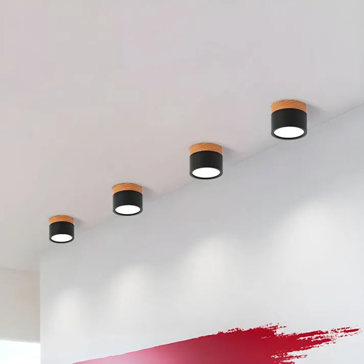 Minimalistyczna lampa sufitowa z LED-owym blaskiem