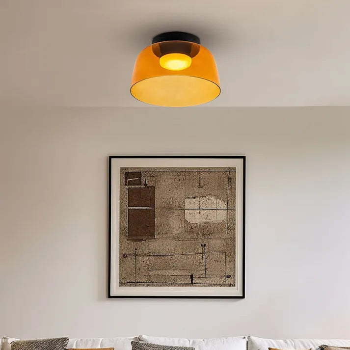 Lampa Sufitowa z Inspirowanym Średniowieczem Designem