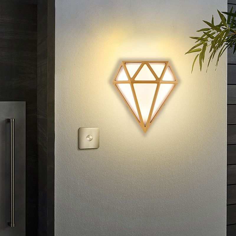 Energooszczędne światło, które rozświetli Twój ogród na długie lata