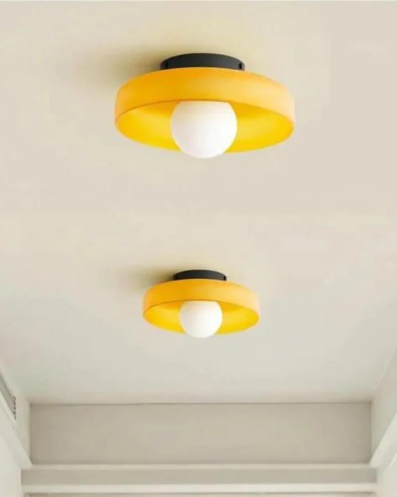 Artystyczna Lampa Dekoracyjna Łącząca Sztukę i Światło