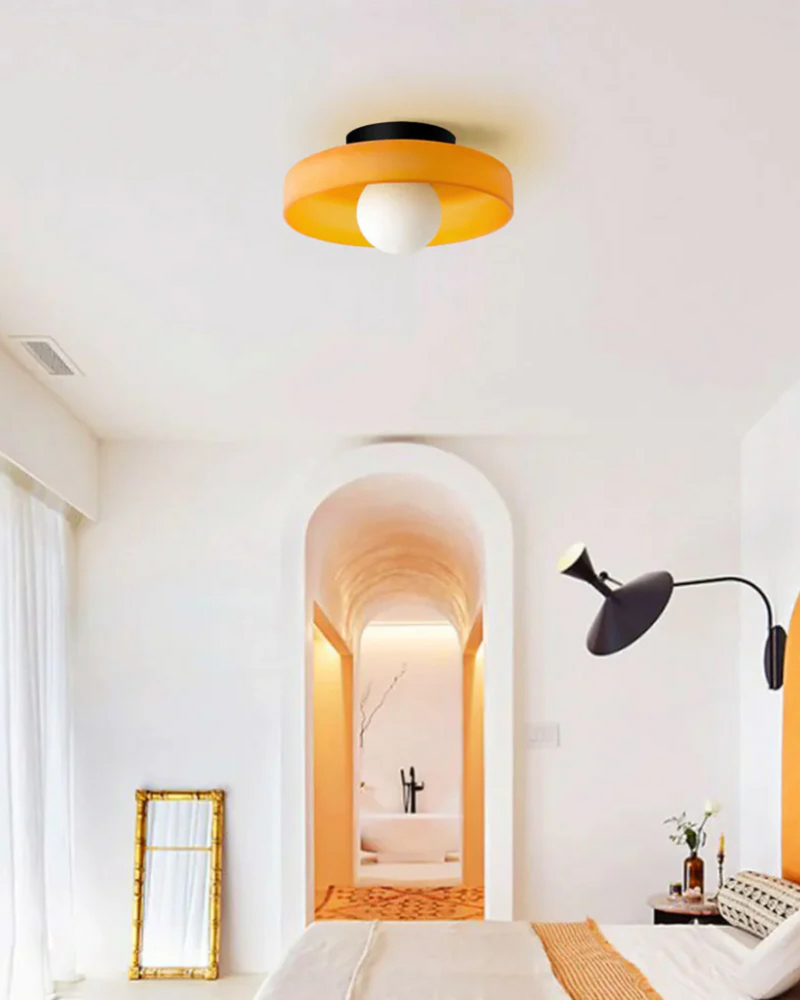 Artystyczna Lampa Dekoracyjna Łącząca Sztukę i Światło