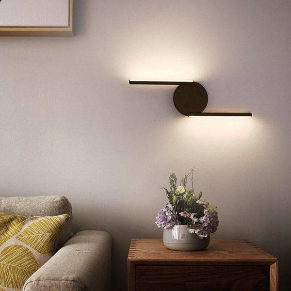 Zakrzywiona Lampa Ścienna z Aluminium w Nowoczesnym Stylu