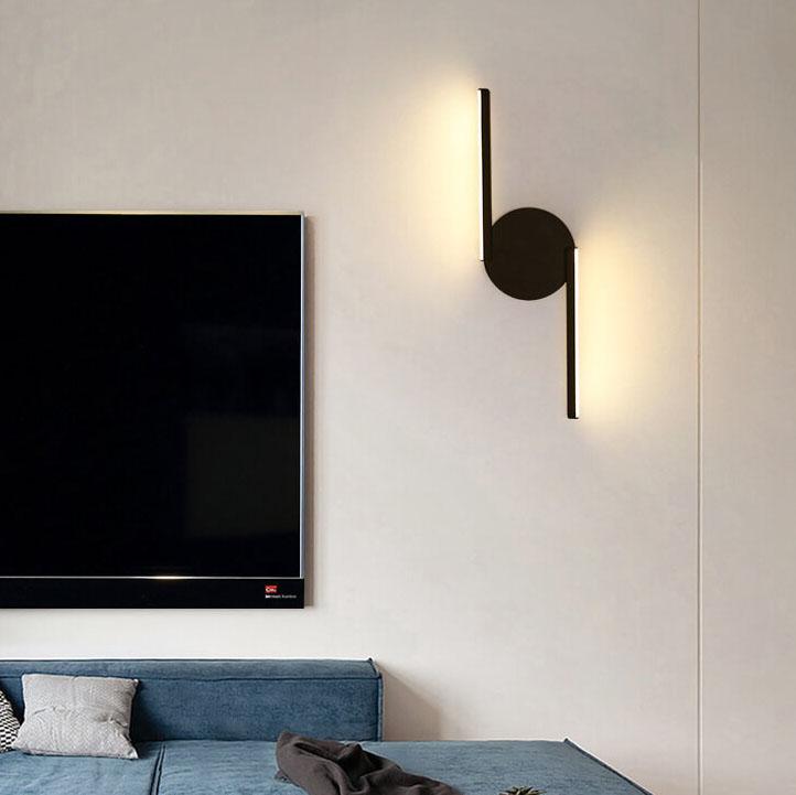 Zakrzywiona Lampa Ścienna z Aluminium w Nowoczesnym Stylu