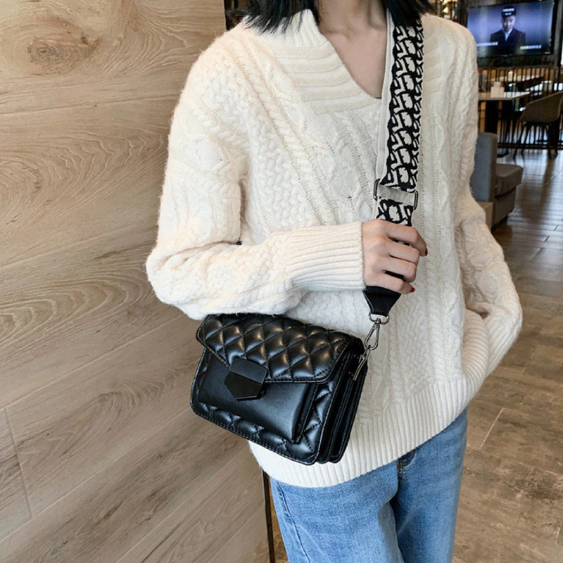 Wyrafinowana Torebka Crossbody z Regulowaną Rączką