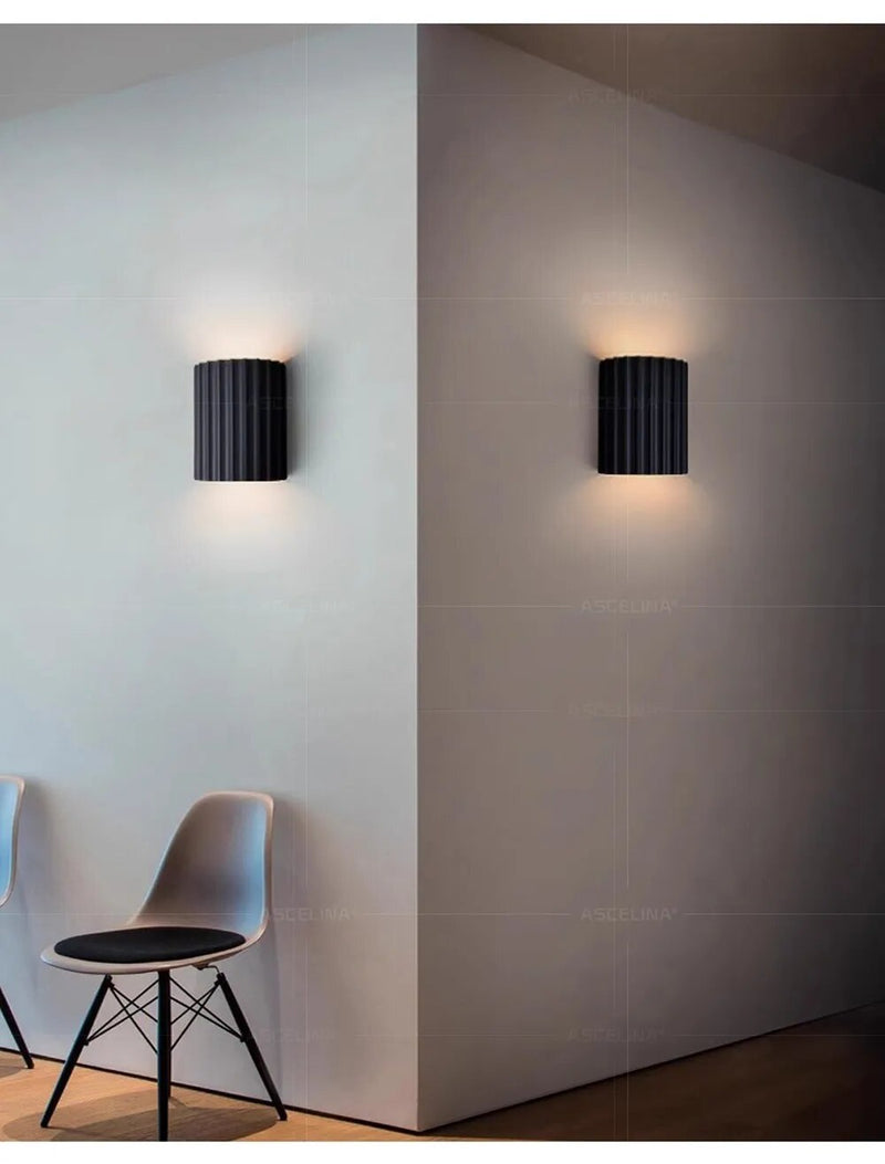 Dekoracyjne Lampy Ścienne z Eleganckiego Materiału Żywicznego