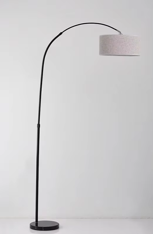 Luksusowa lampa podłogowa z aluminium idealna do stylowego salonu!