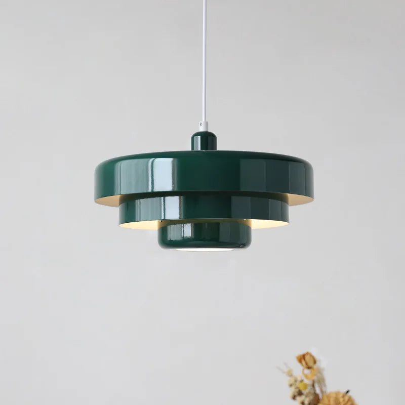 Nowoczesna lampa wisząca o eleganckim wyglądzie