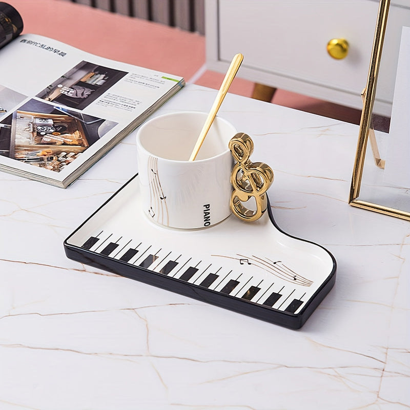 Pianissimo smaku – elegancki zestaw filiżanki i tacy dla miłośników muzyki