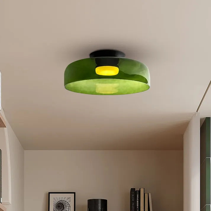 Lampa Sufitowa z Inspirowanym Średniowieczem Designem