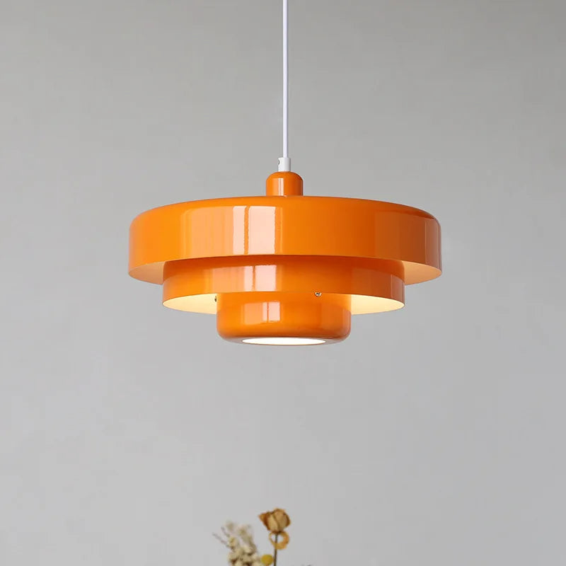Nowoczesna lampa wisząca o eleganckim wyglądzie