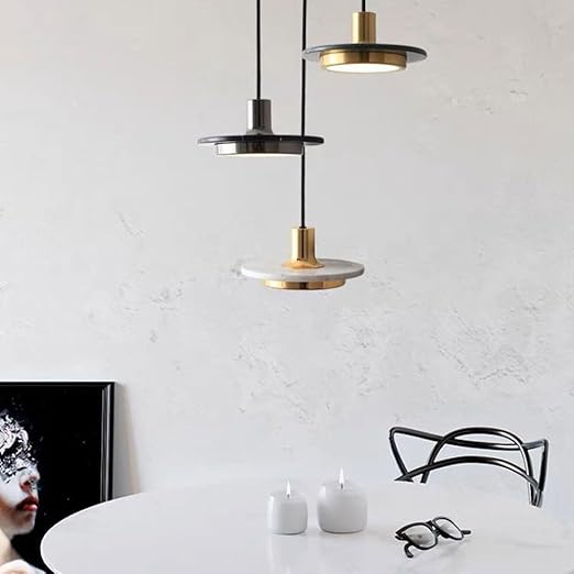 Elegancka Wisząca Lampa z Efektem Marmuru Nowoczesny Design i Subtelne Oświetlenie