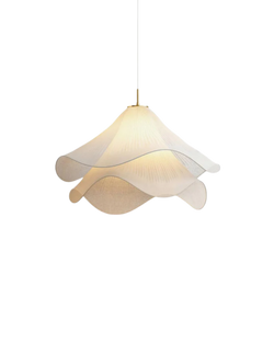Lampa Sufitowa z Kwiatowym Motywem i Eleganckim Wykończeniem