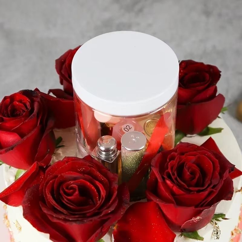 Nowoczesny podstawa do ciast z łatwym krojeniem