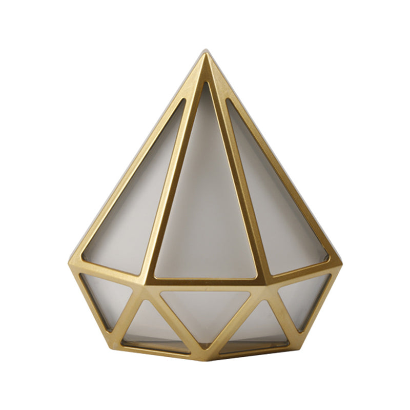 Energooszczędne światło, które rozświetli Twój ogród na długie lata