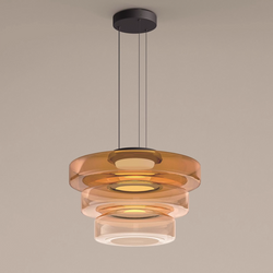 Szklane lampy, które definiują elegancję!