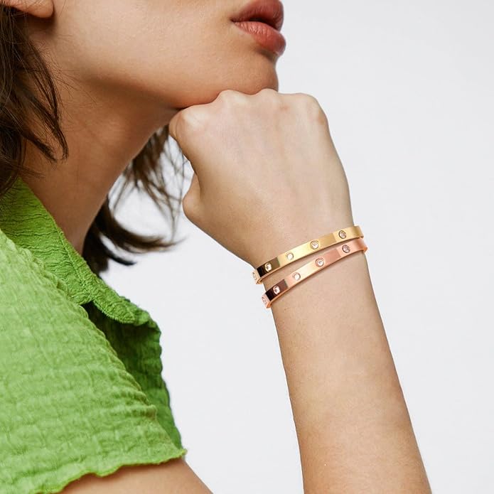 Metalowa Bangle ze Śrubami, Minimalistyczny Luksus