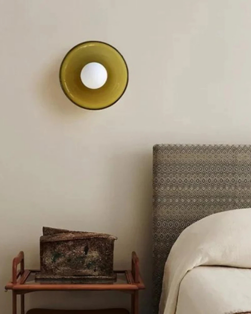 Artystyczna Lampa Dekoracyjna Łącząca Sztukę i Światło