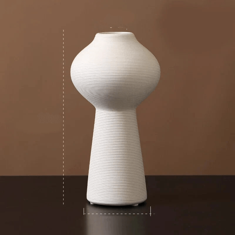 Wzór spokoju wśród ceramicznych kształtów