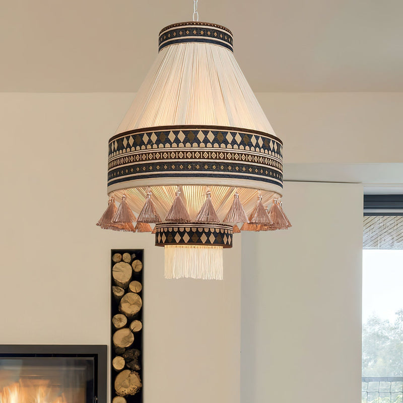 Stylowa Lampa Wisząca z Elementami Boho Artystyczny Design i Subtelne Światło