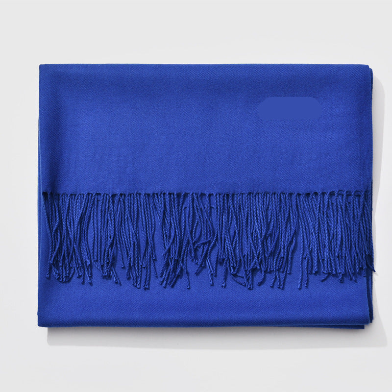 Ciepły Damski Szalik w Klasycznym Stylu – Elegancki Dodatek na Zimę 9