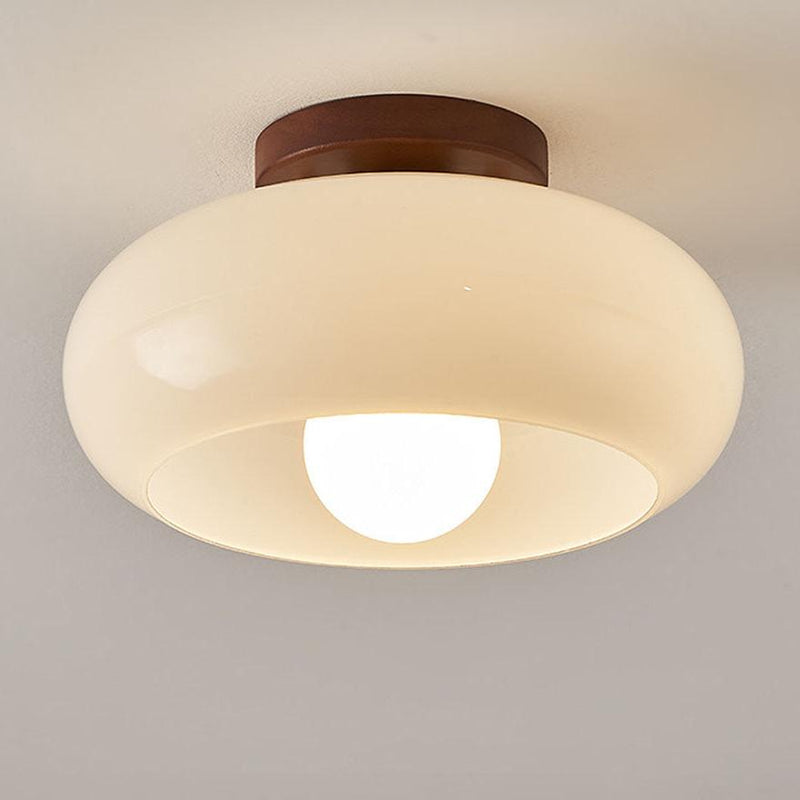 Harmonia naturalnych materiałów i klasycznego designu
