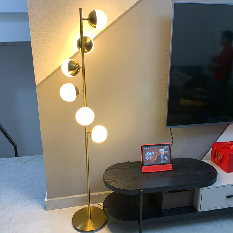 Nowoczesna lampa LED z naturalnym akcentem