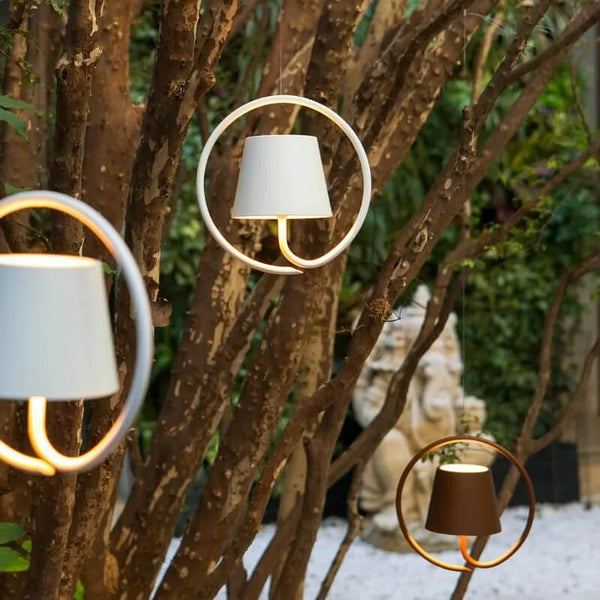 Nowoczesna Lampa Wisząca o Minimalistycznej Formie