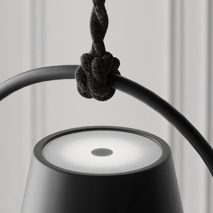 Nowoczesna Lampa Wisząca o Minimalistycznej Formie