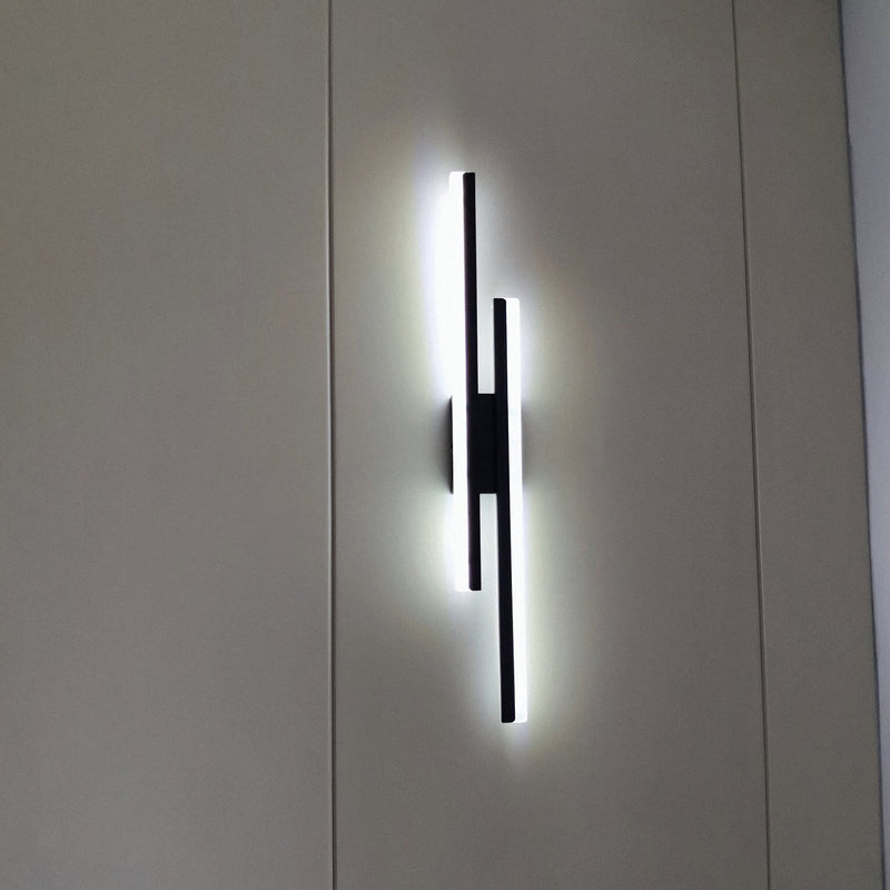 Stylowa Lampa LED na Ścianę dla Minimalistycznych Przestrzeni