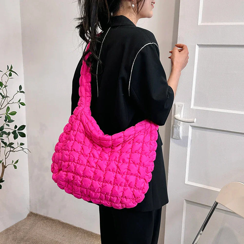Praktyczna torba crossbody do noszenia na ramieniu