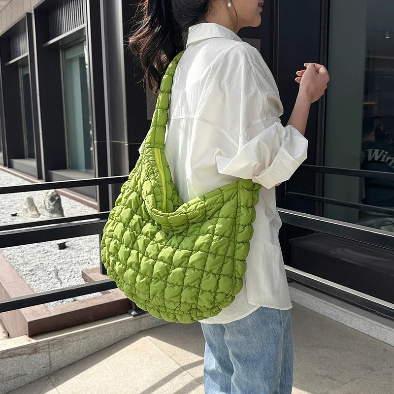 Praktyczna torba crossbody do noszenia na ramieniu