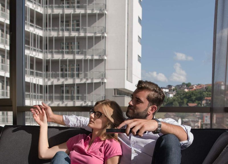 Refleksyjna folia okienna dla prywatności w ciągu dnia i przejrzystości