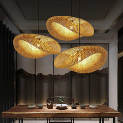 Ręcznie Wykonana Lampa z Bambusa w Naturalnym Stylu