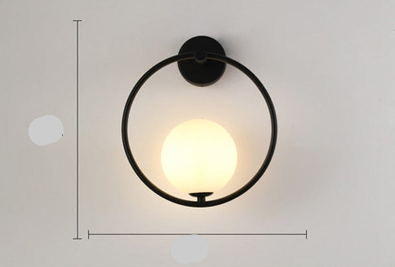 Skandynawska Lampa Ścienna – Harmonia i Prostota