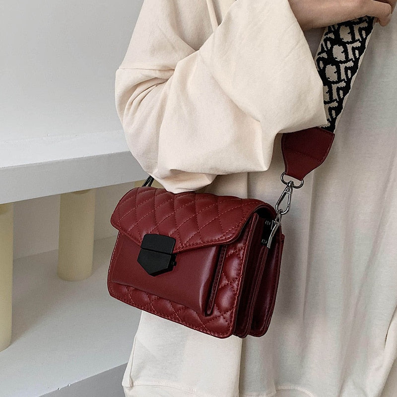 Wyrafinowana Torebka Crossbody z Regulowaną Rączką