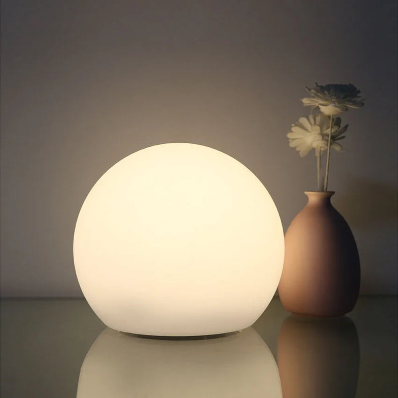 Nowoczesna, kolorowa lampa stołowa bez kabla