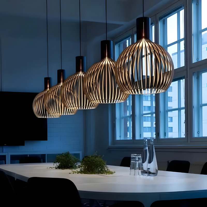 Stylowy bambusowy żyrandol do nowoczesnych wnętrz