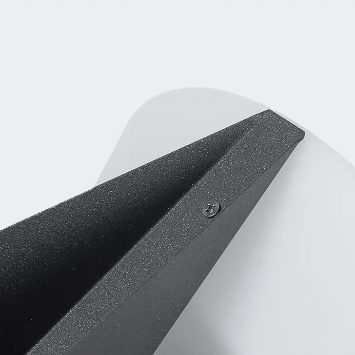 Słoneczne światło dla stylowego ogrodu