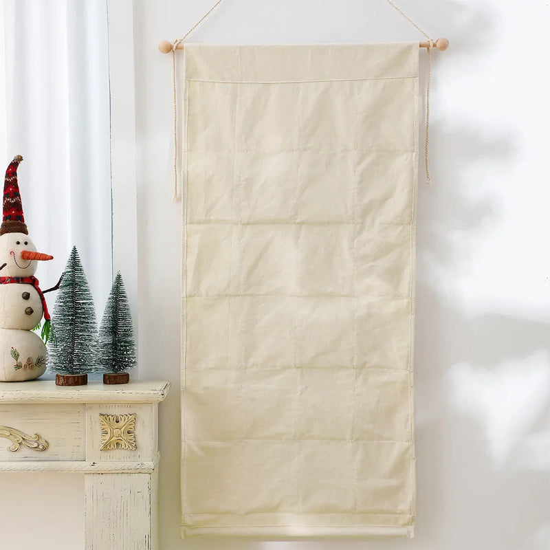 Kalendarz adwentowy z 24 płóciennymi torbami dla dzieci – wisząca dekoracja świąteczna w kolorze wielokolorowym 4