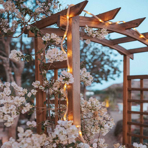 Nastrojowa iluminacja dla ogrodowych chwil