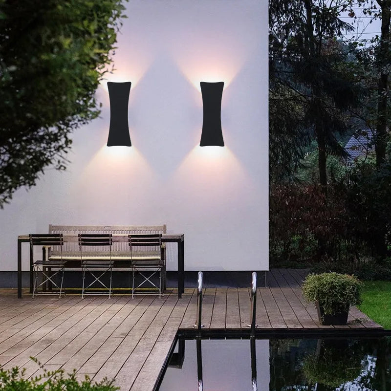 Designerska Lampa Elewacyjna LED Trwałe i Efektywne Oświetlenie Zewnętrzne