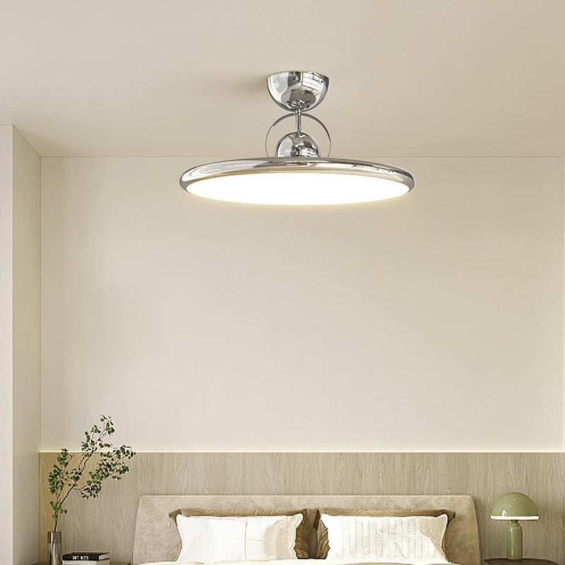 Lampa pełna blasku i wyrafinowanego stylu