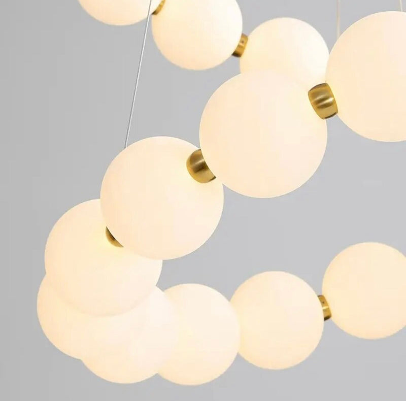 Lampa Wisząca o Boskim Świetle designerski Akcent