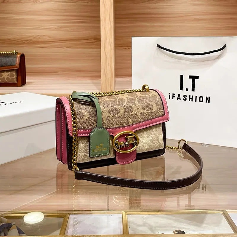 Mini Torebka Camira z Kontrastowymi Kolorami – Elegancja na Co Dzień