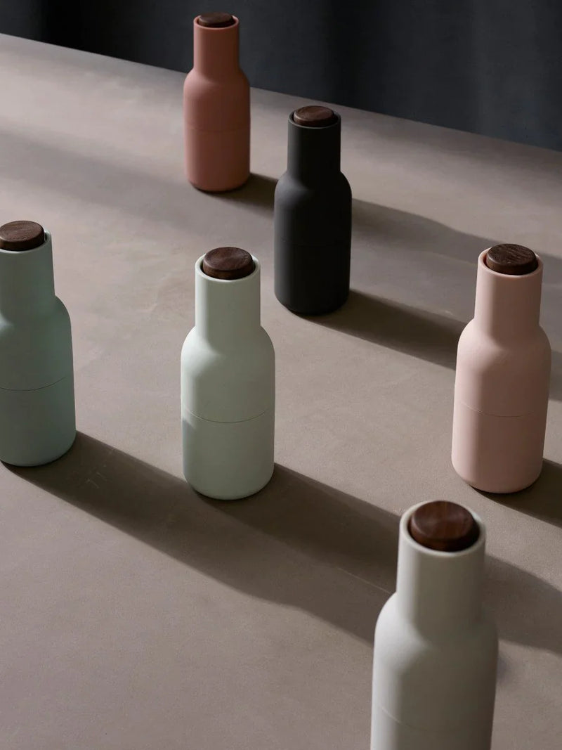 Młynki Bottle nowoczesne akcesoria kuchenne od Audo Copenhagen!