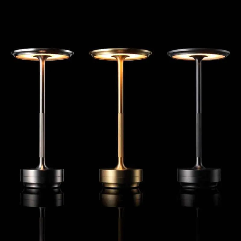 Designerska Lampa LED Tworząca Klimatyczne Światło